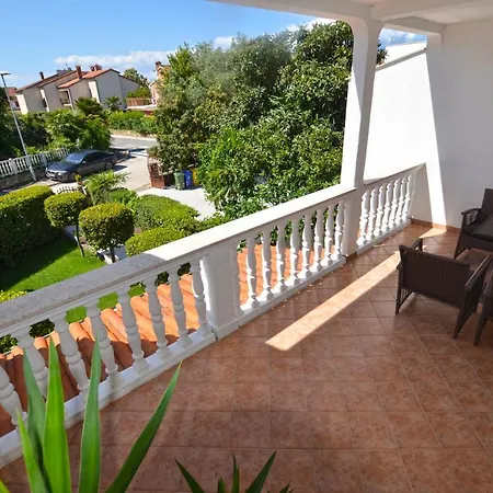 Tony Apartmán *
