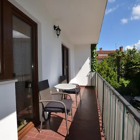 Tony Apartmán *